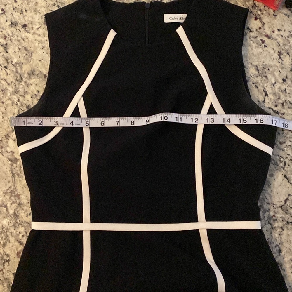 Calvin Klein black white frame trim sleeveless sheath dress 4 - Picture 8 of 9